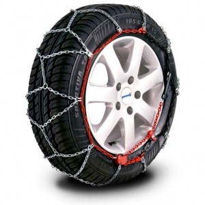 TRUCK ACCESSORIES & PARTS - SNOW SOCKS & CHAINS