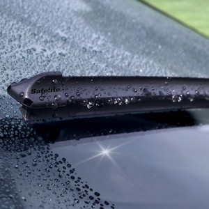 LIGHT COMMERCIAL ACCESSORIES & PARTS - WIPER BLADE