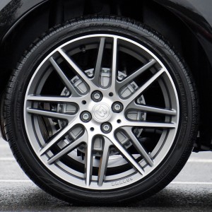 CAR ACCESSORIES - WHEEL COVERS